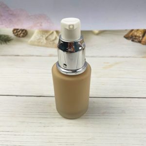 Waterproof liquid foundation private label and whitening foundation – Custom Logo Available